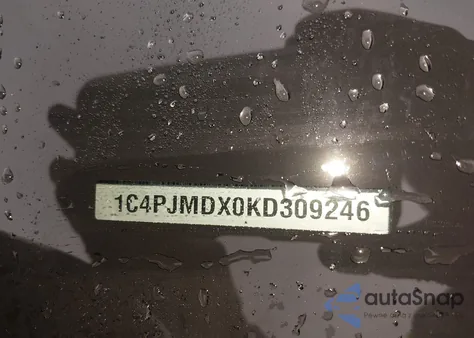 2019 Jeep Cherokee Limited 4X4 from USA, damaged, VIN 1C4PJMDX0KD309246
